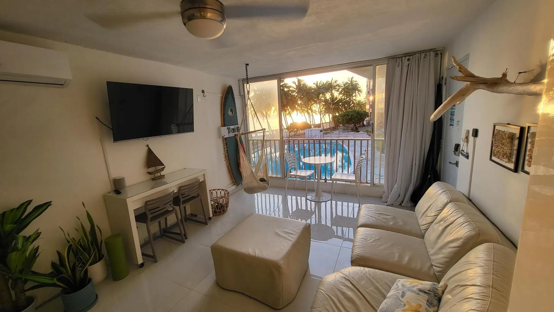 Condado Beach Front Cabana'S San Juan Semesterbostad